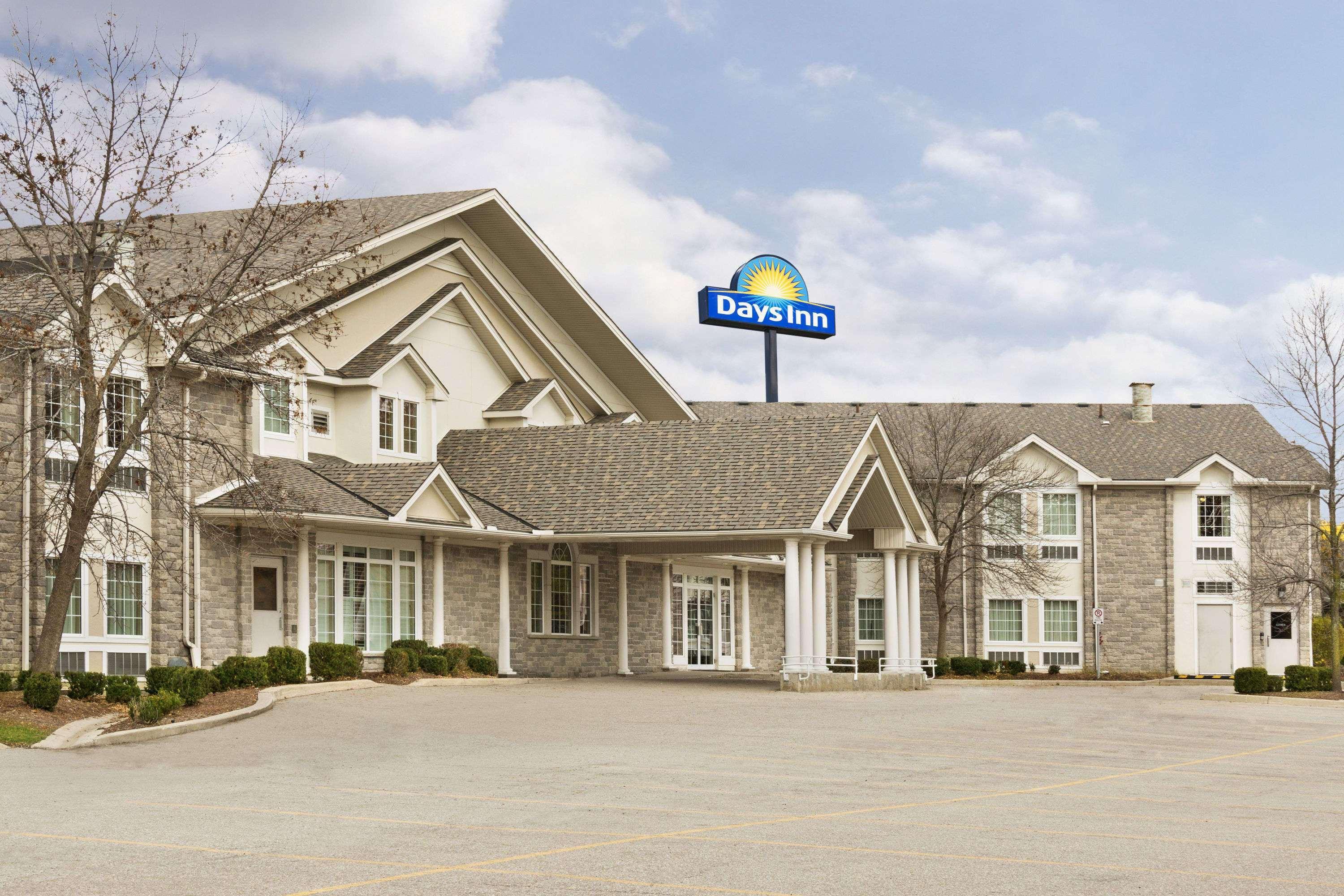 Days Inn By Wyndham Γκελφ Εξωτερικό φωτογραφία